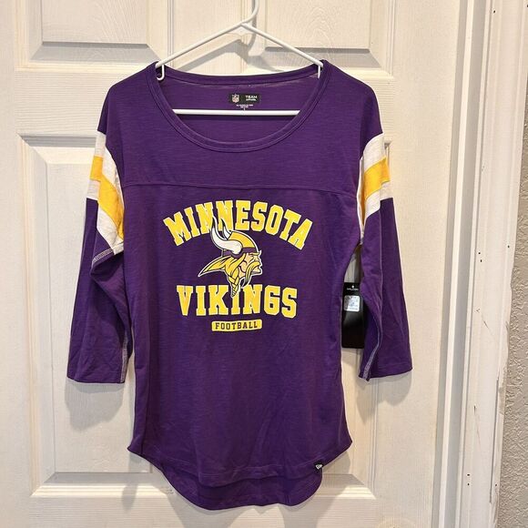Minnesota‎ Vikings NFL Women's Long Sleeve Shirt Size Small NWT Purple Gold - Picture 1 of 6